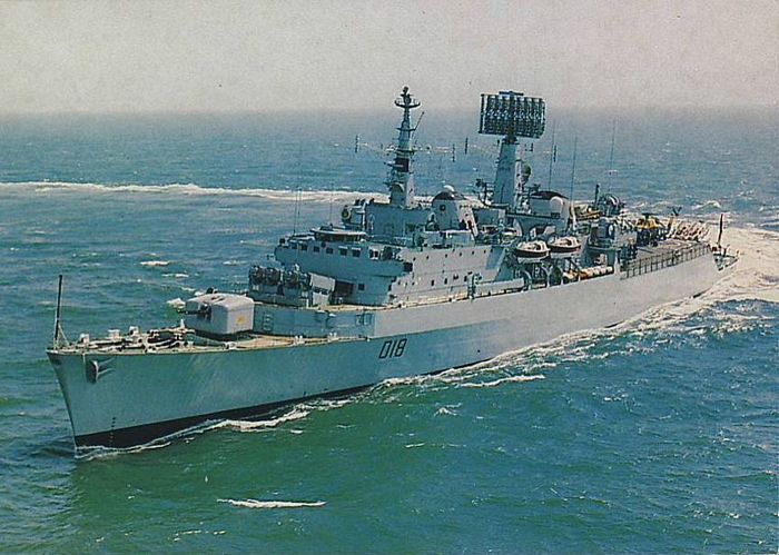 P327 HMS Antrim D18 POSTCARD with Loss of HMS Welshman 1943 Cardiff 2000 shs - Image 2