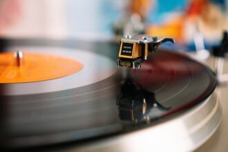 How to Start Vinyl Record Collecting